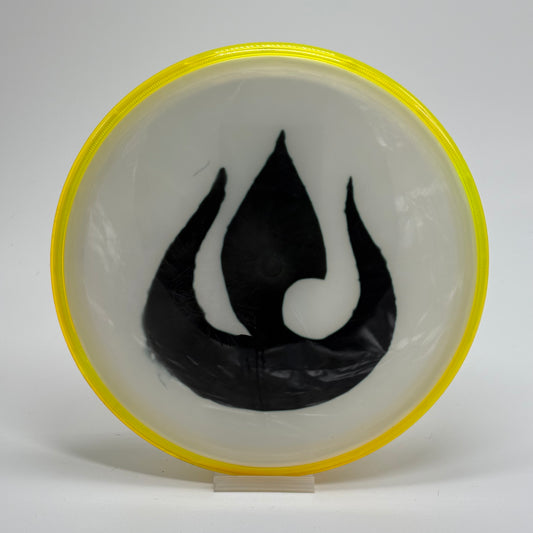 Axiom Pyro | Prism Plasma | Dyed