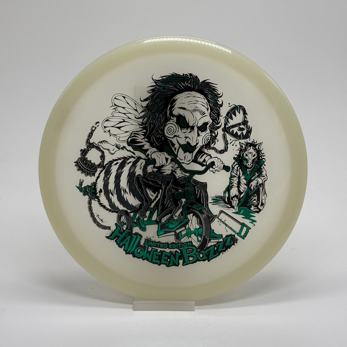 Discraft Buzzz | Mega Glo | Halloween 2026 Jigsaw