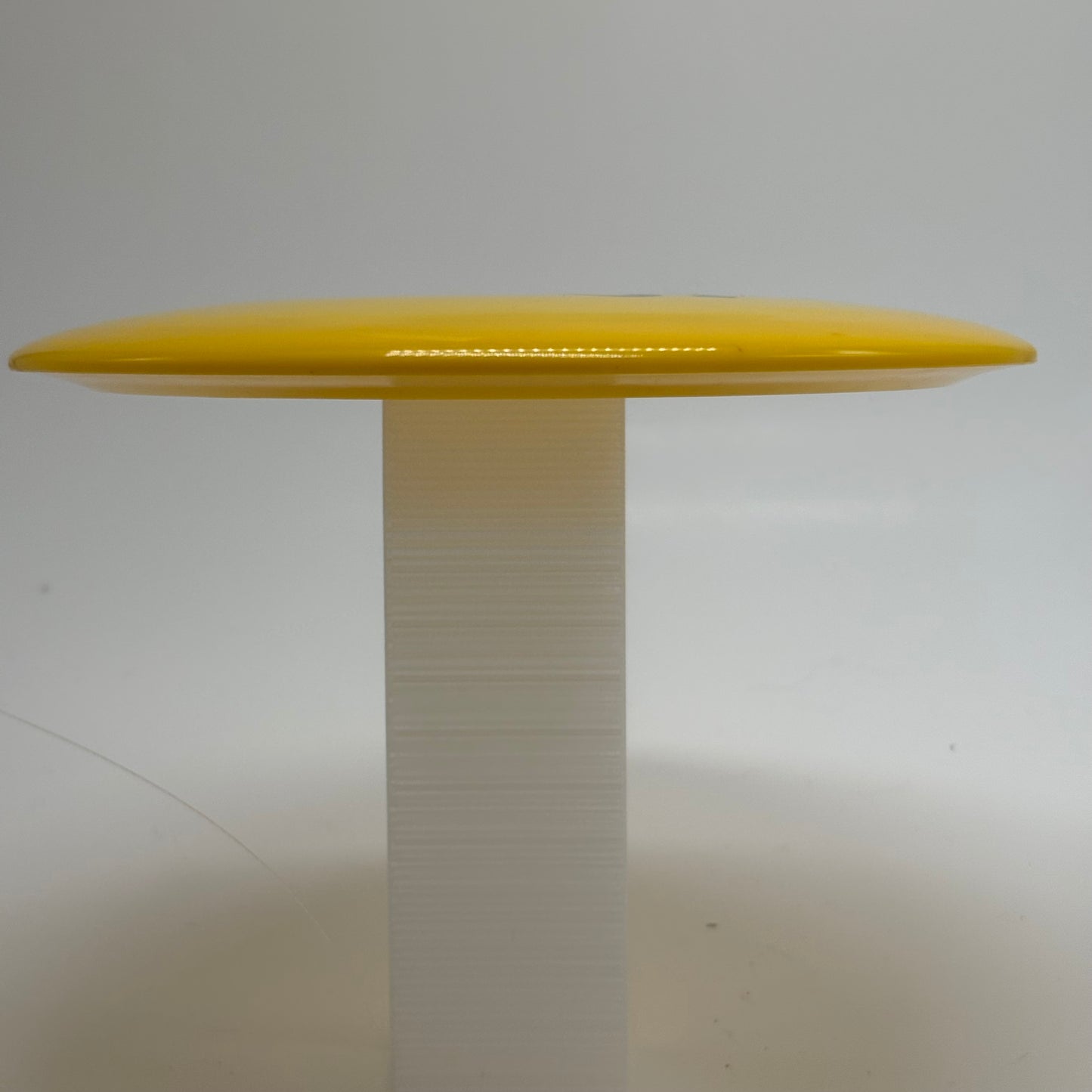 Latitude 64 Saint | Gold