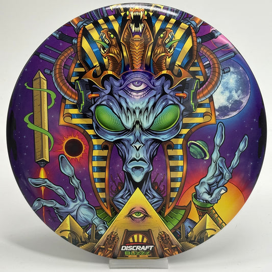 Discraft Buzzz | Super Color ESP | Ancient Alien By Brian Allen Flyland Designs