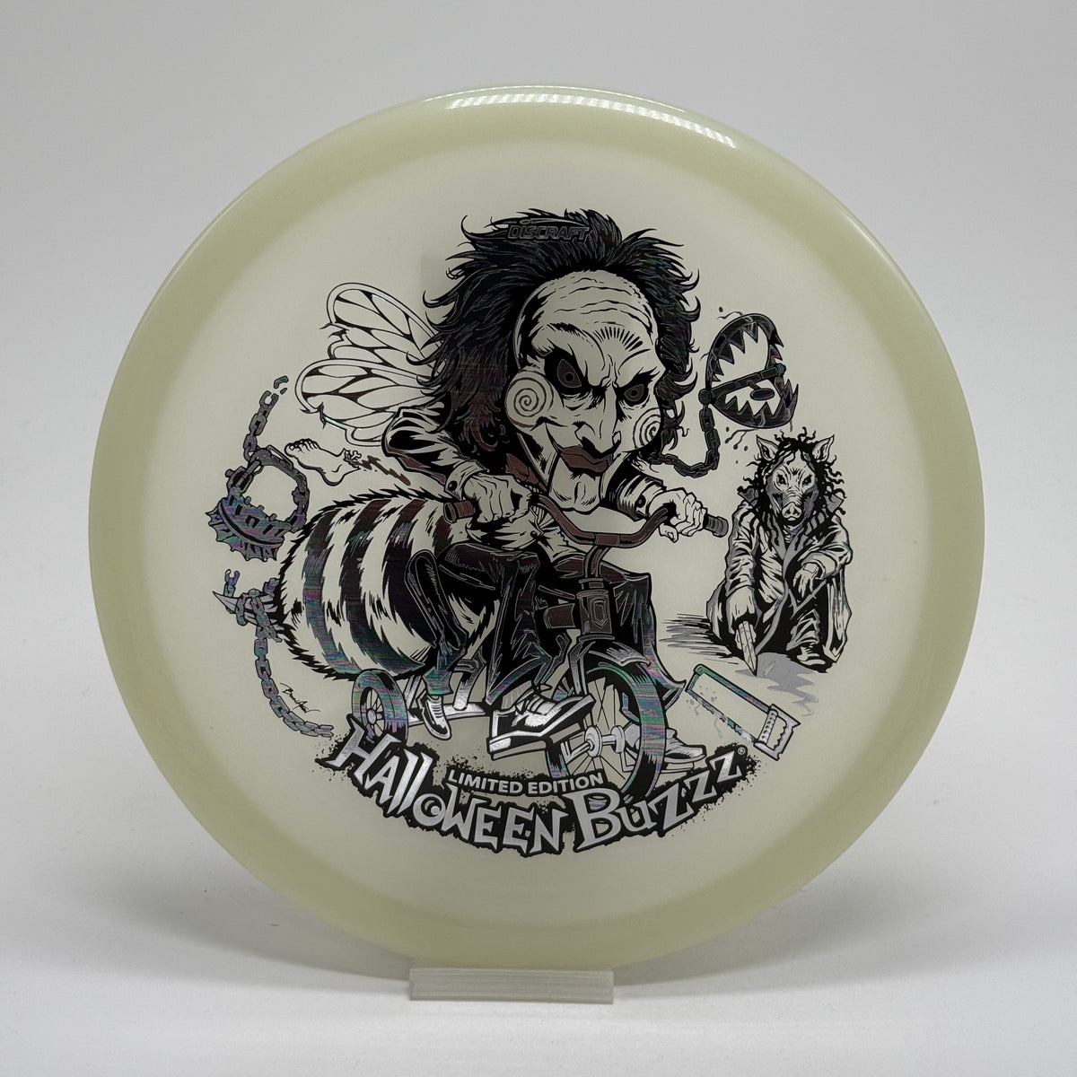 Discraft Buzzz | Mega Glo | Halloween 2026 Jigsaw