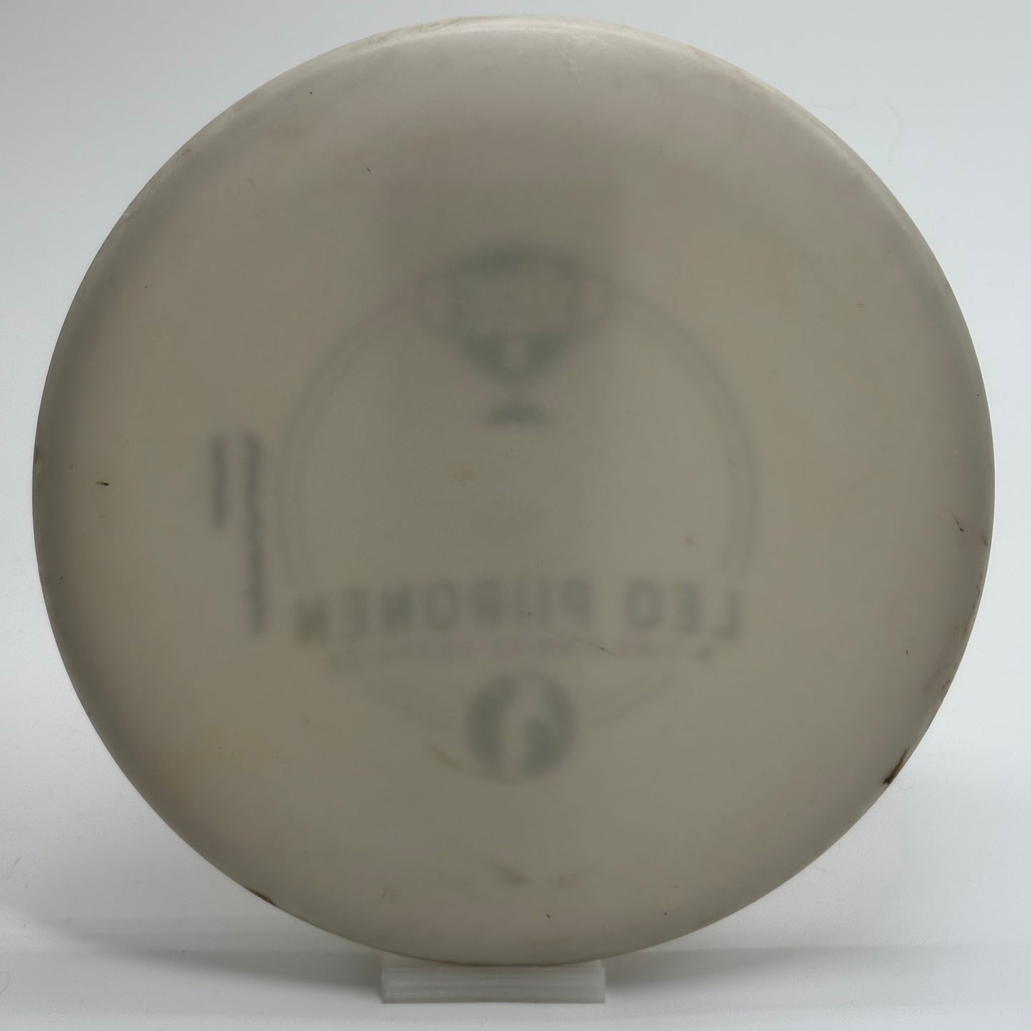 Discmania P2 | D-Line | Leo Piironen 3x Finnish Champion | Innova Embossed OOP