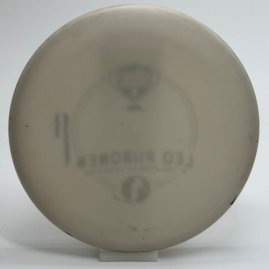 Discmania P2 | D-Line | Leo Piironen 3x Finnish Champion | Innova Embossed OOP