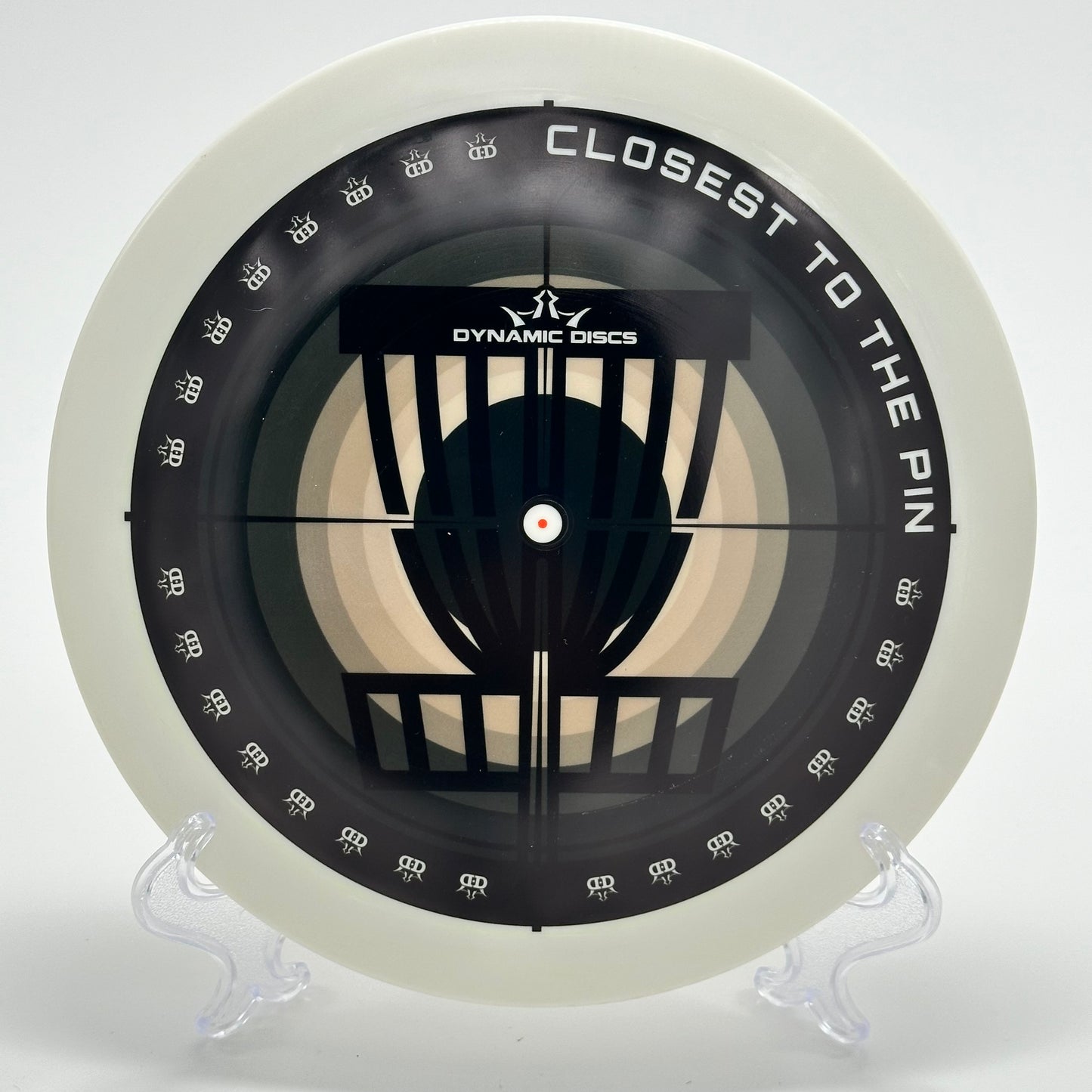 Dynamic Discs Felon | Fuzion "Closest to The Pin" DyeMax