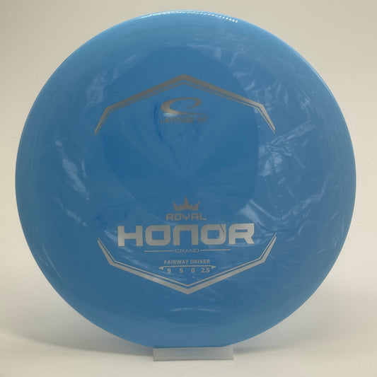 Latitude 64 Honor | Royal Grand